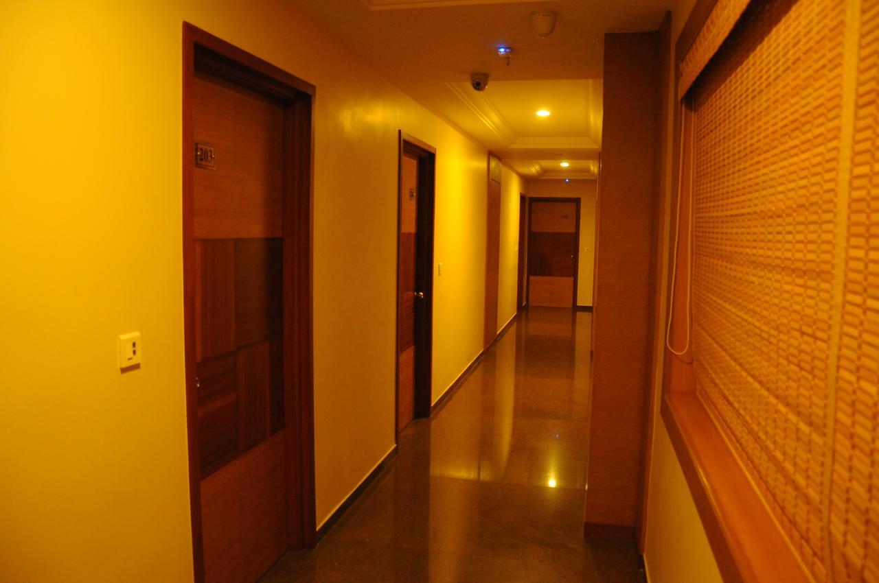 Hotel Sri Sakthi Tiruppur Εξωτερικό φωτογραφία