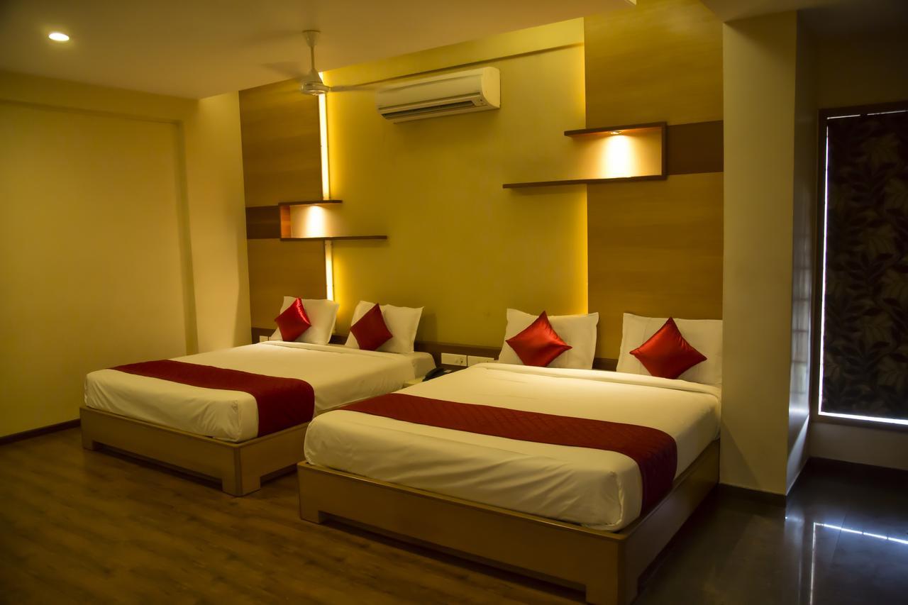 Hotel Sri Sakthi Tiruppur Εξωτερικό φωτογραφία